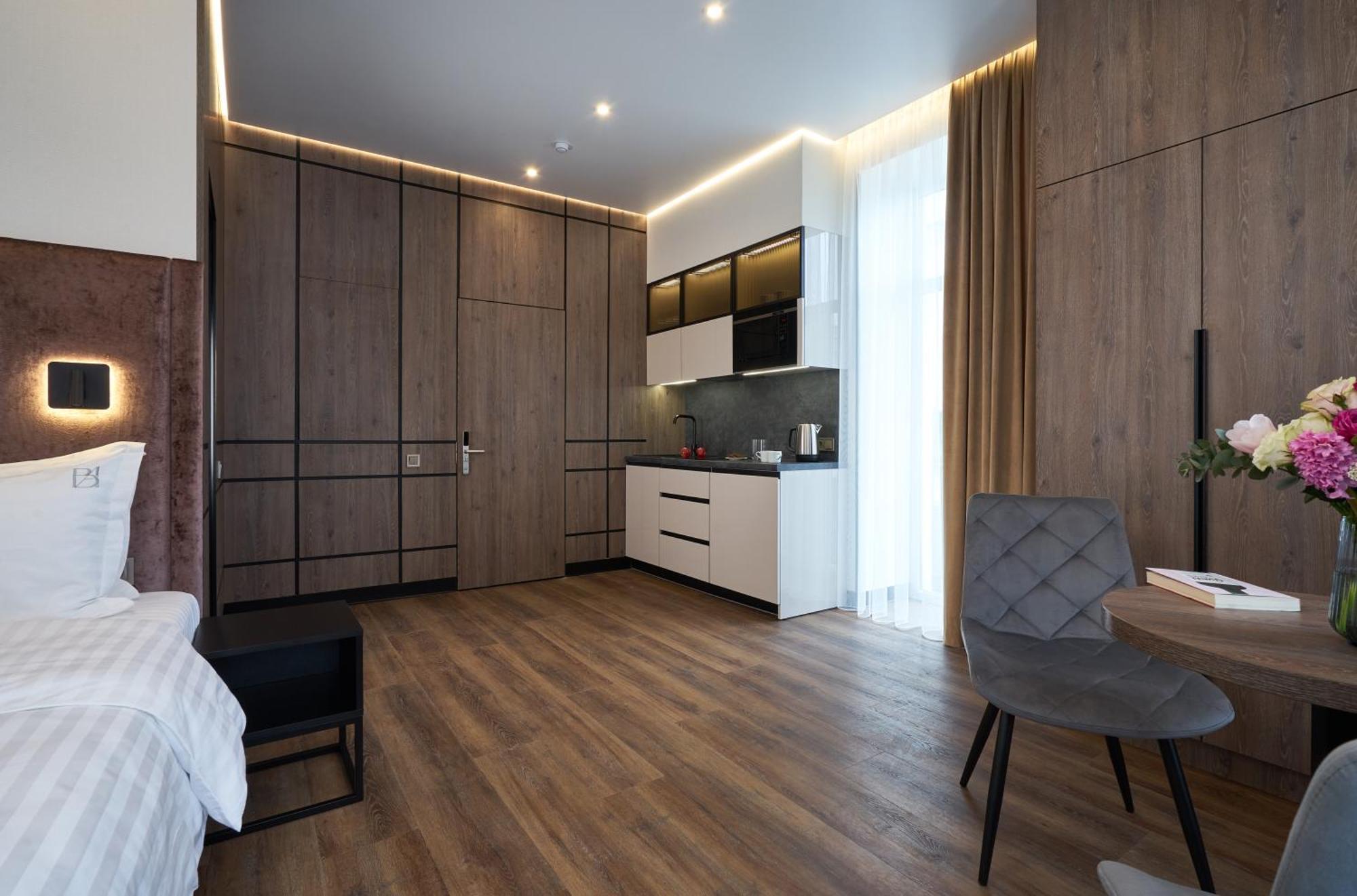 Bonapart Maidan By Uhm Kiew Exterior foto